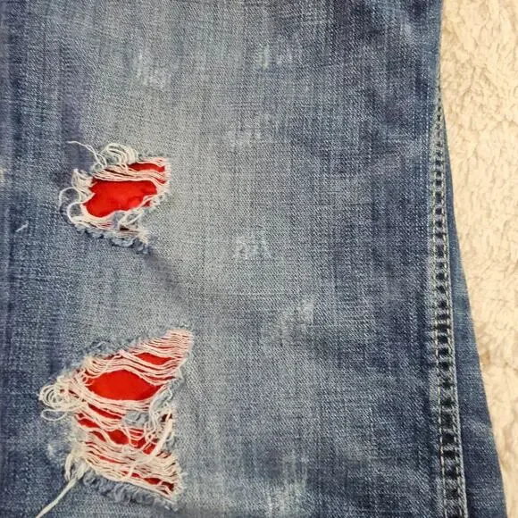 BKE Vintage Derek 32R red patch accents jeans. WellLoved. Grunge. Stylish. Rare